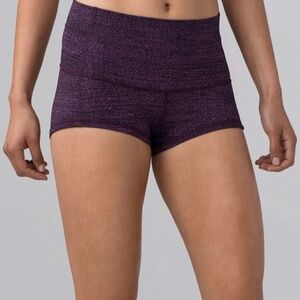 Lululemon Wunder Short 2" Salt Dark Mystic Black